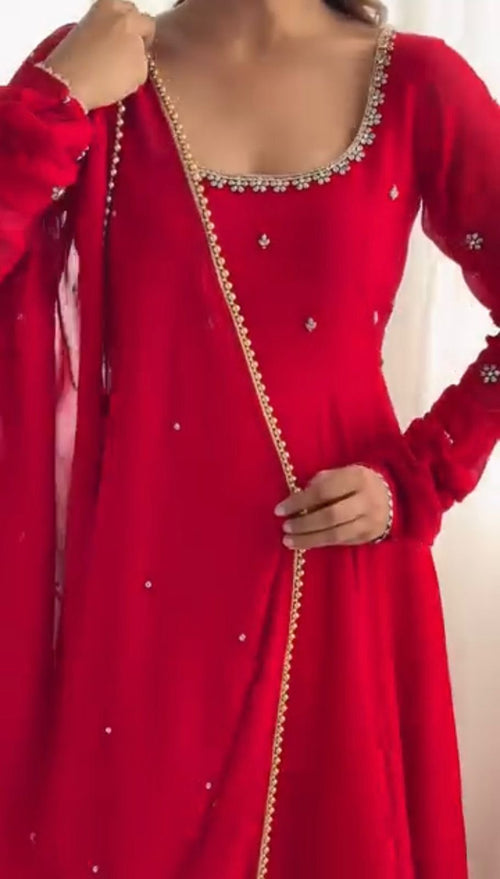 Designer Gown Set – Elegant Ethnic Wear