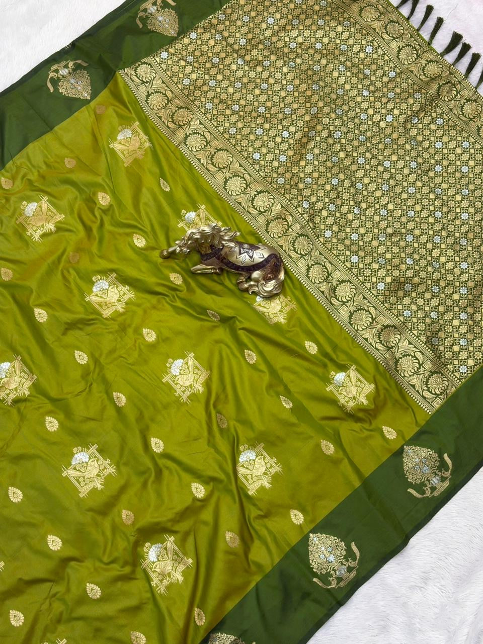Super Hit Soft Silk 2D Saree