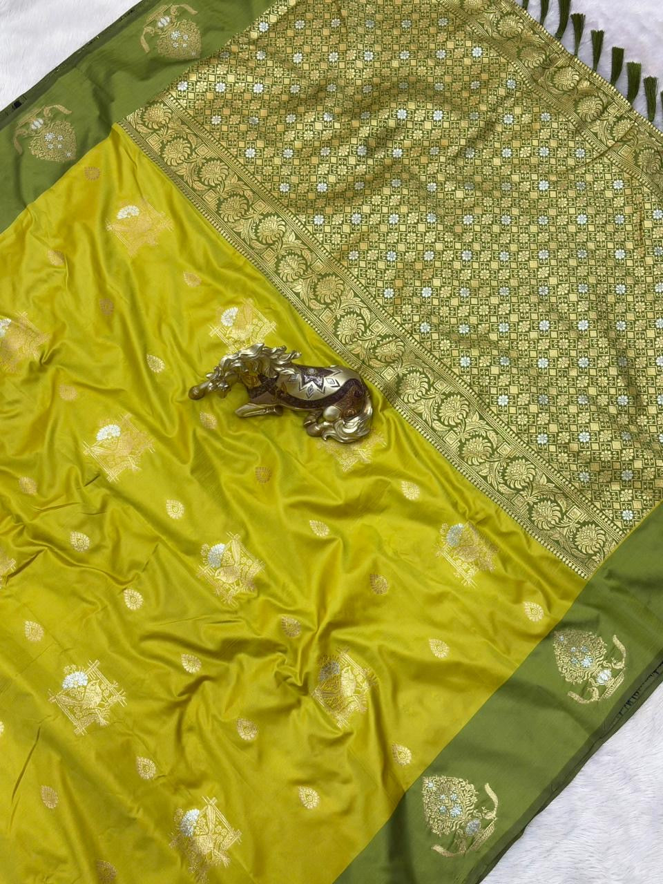 Super Hit Soft Silk 2D Saree