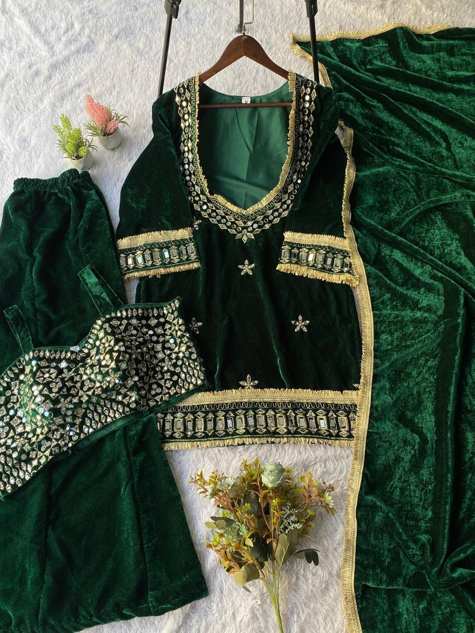 Winter Exclusive – Velvet 4-Piece Palazzo Set