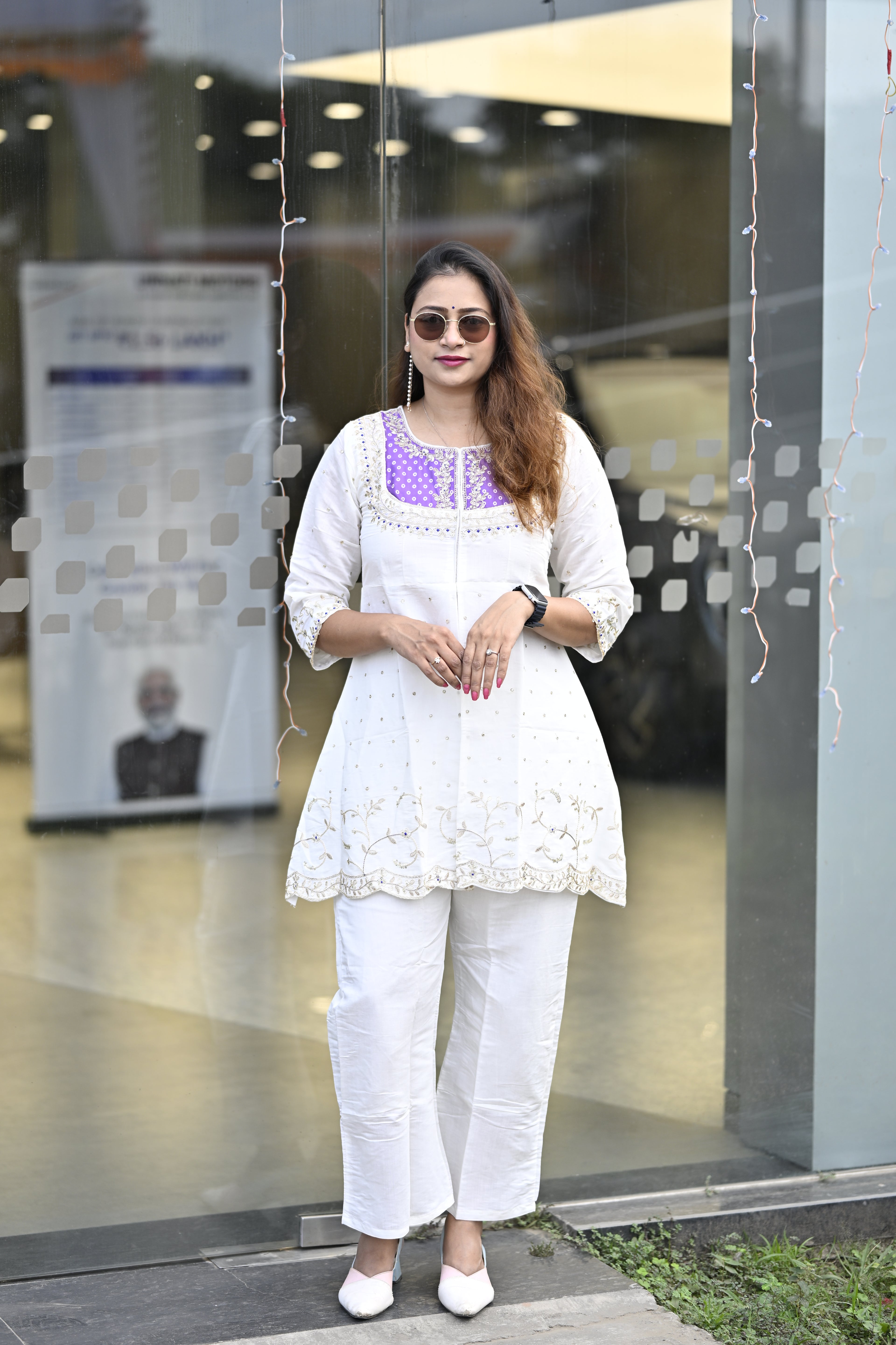 Stylish Roman Silk Top & Bottom Set