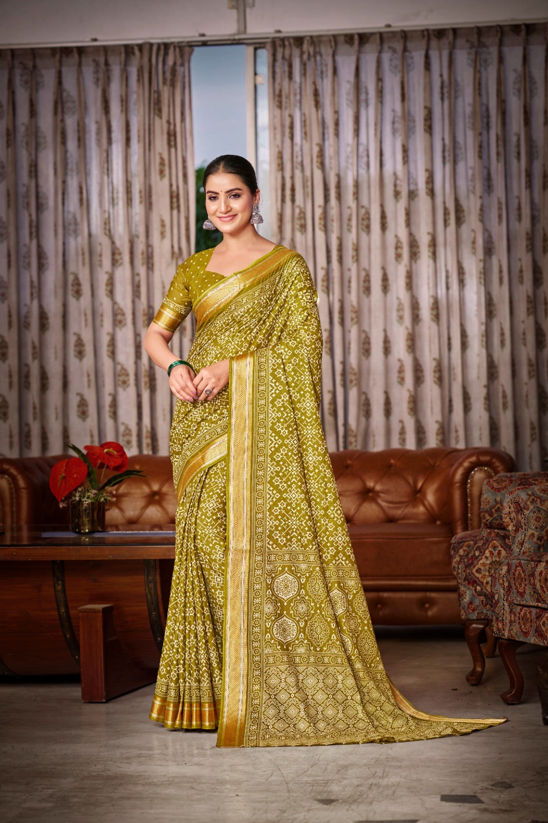 Pure Mal Mal Cotton Chatai Border Saree