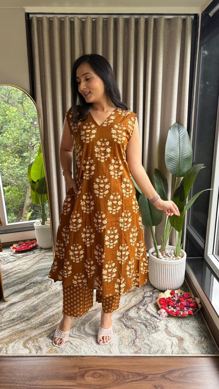 Sleeveless A-Line Kurti Palazzo Set